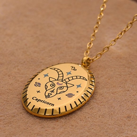 CAPRICORN--NEW 18K Gold Plated Capricorn Sign Zodiac Oval Pendant Necklace - Picture 1 of 5